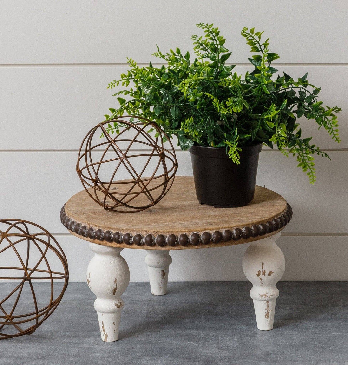 Round Riser With Beaded Edge (PC)