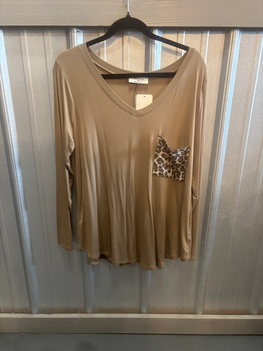 Cheetah pocket long sleeve