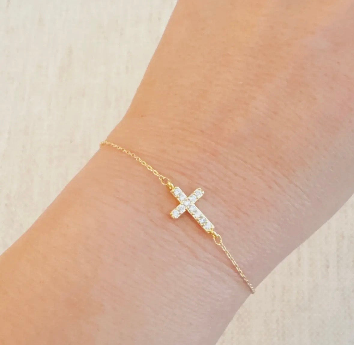 Cross Bracelet