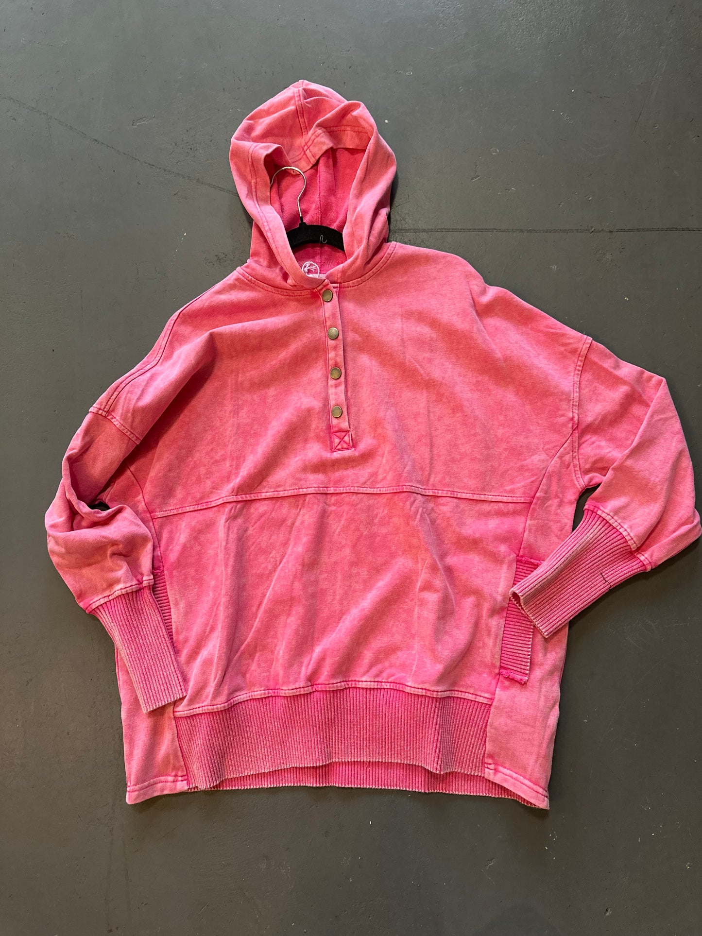 Mineral Wash Hoodie Sweatshirt