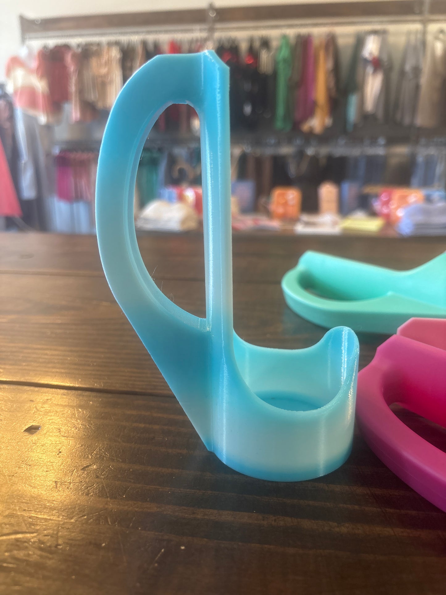 Skinny drink holder
