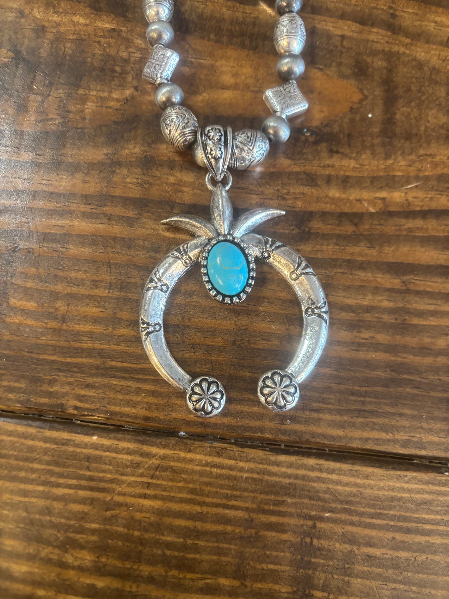 Sliver + Turquoise Horseshoe NES