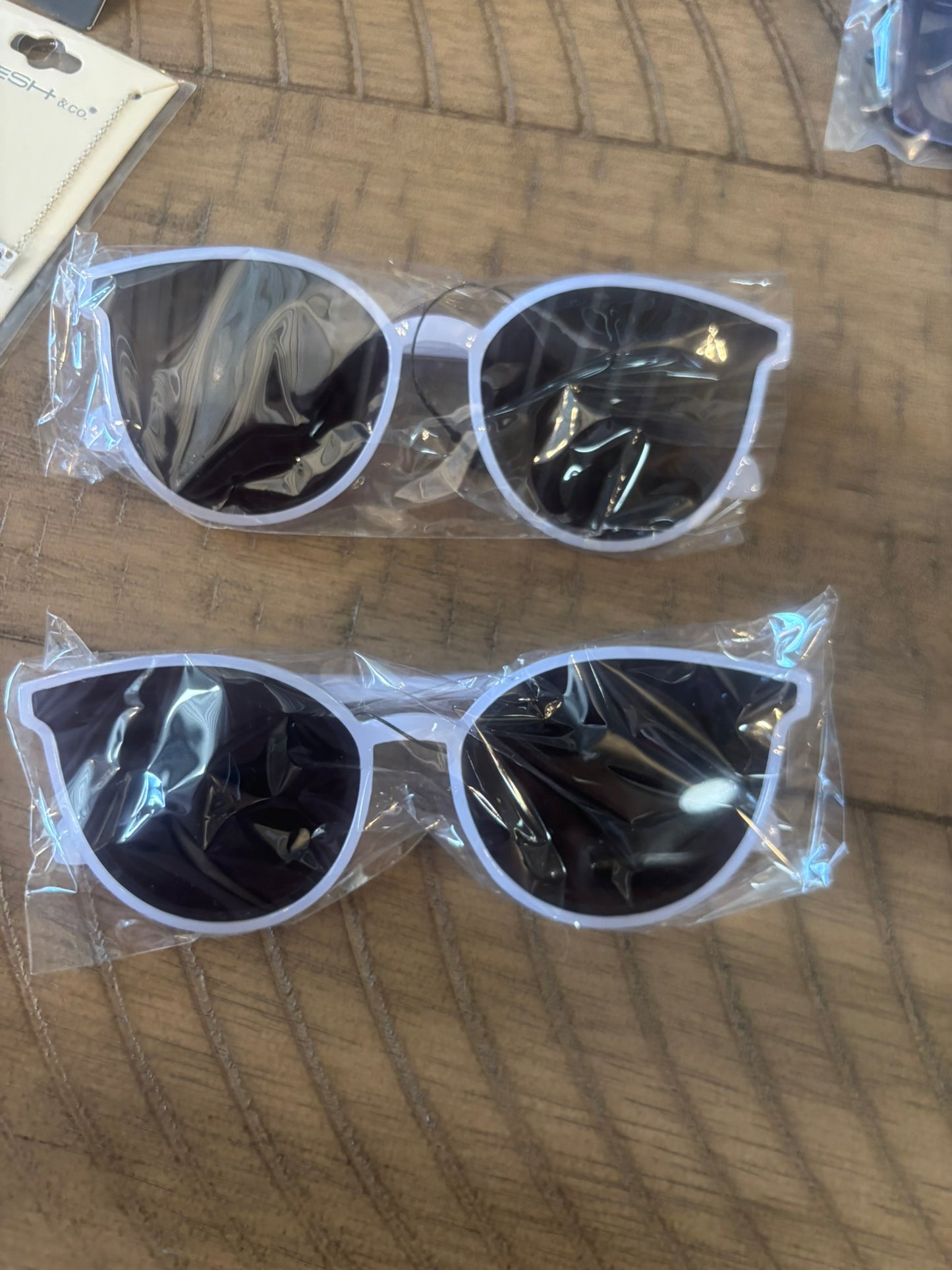 kid sunglasses