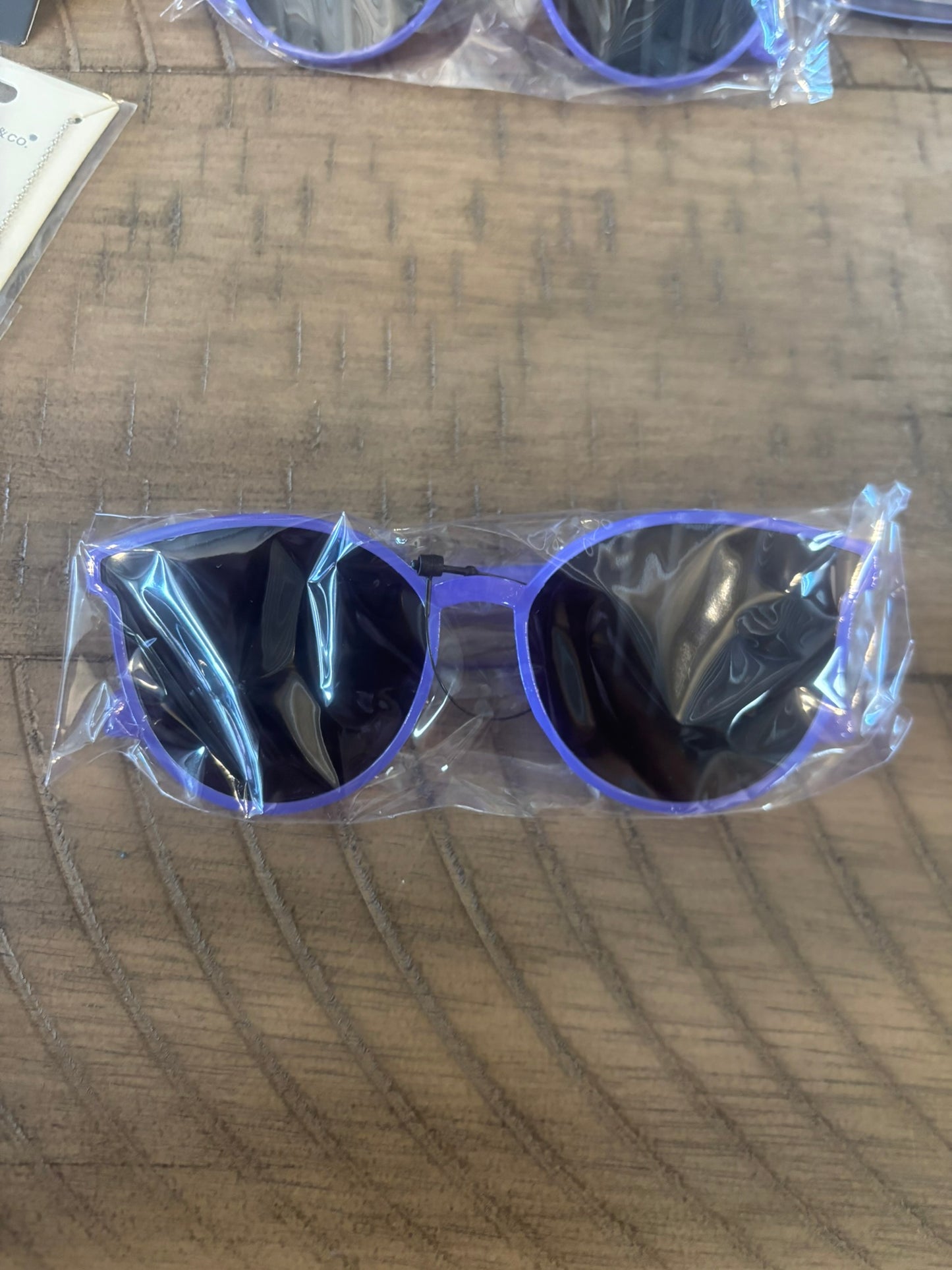 kid sunglasses