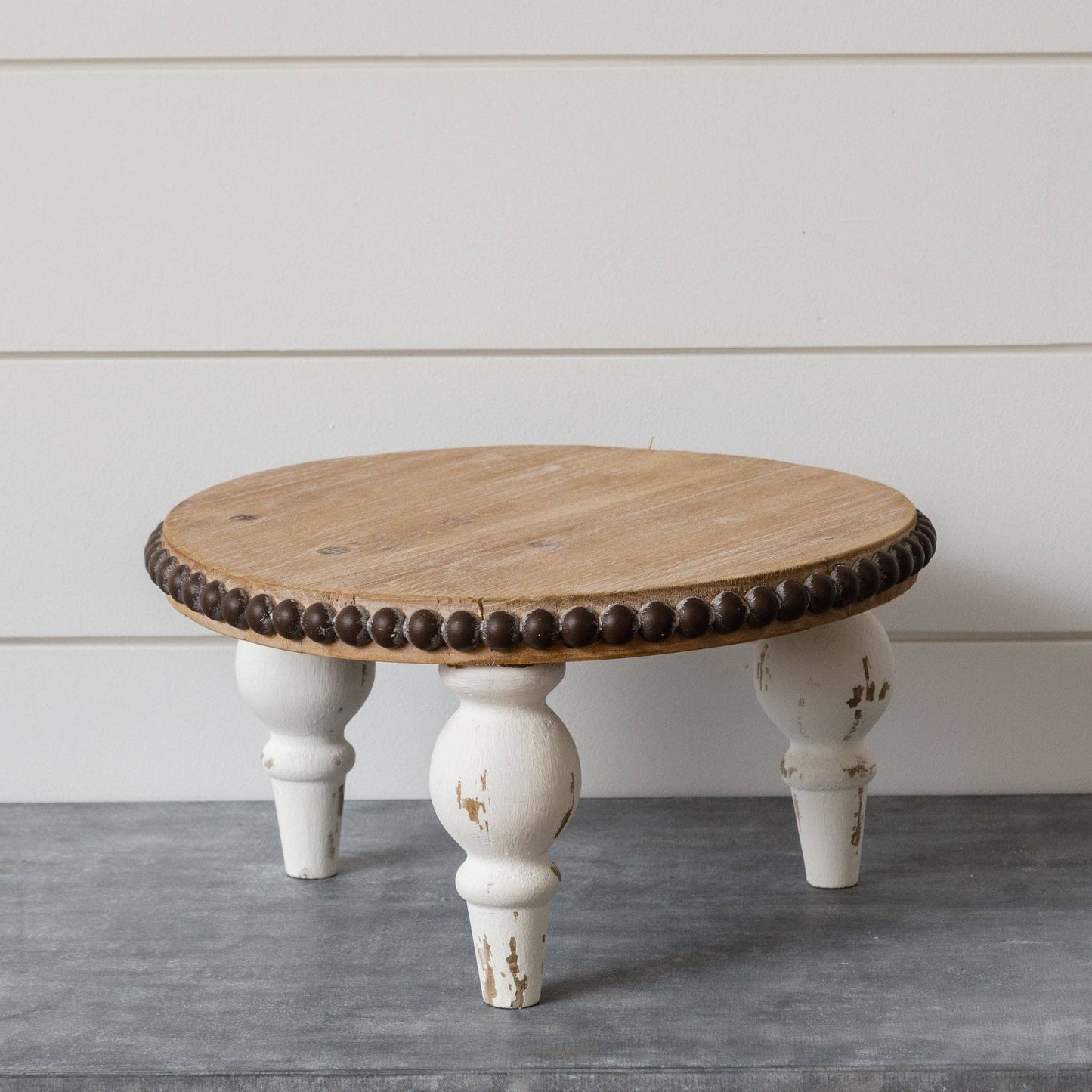 Round Riser With Beaded Edge (PC)